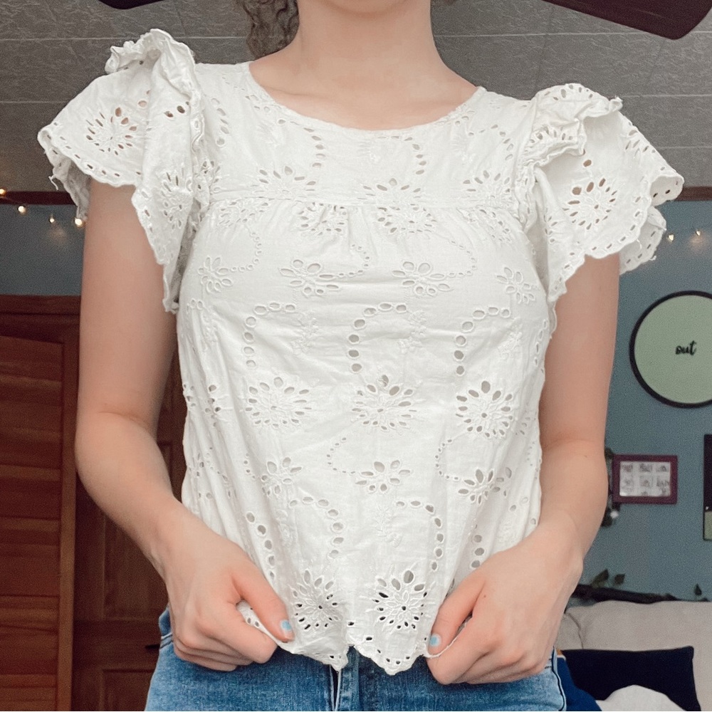 Cute puff sleeve blouse